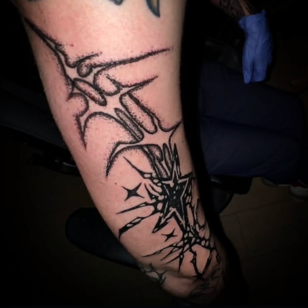 Tattoo by @hurtyoumore — dotwork, blackwork