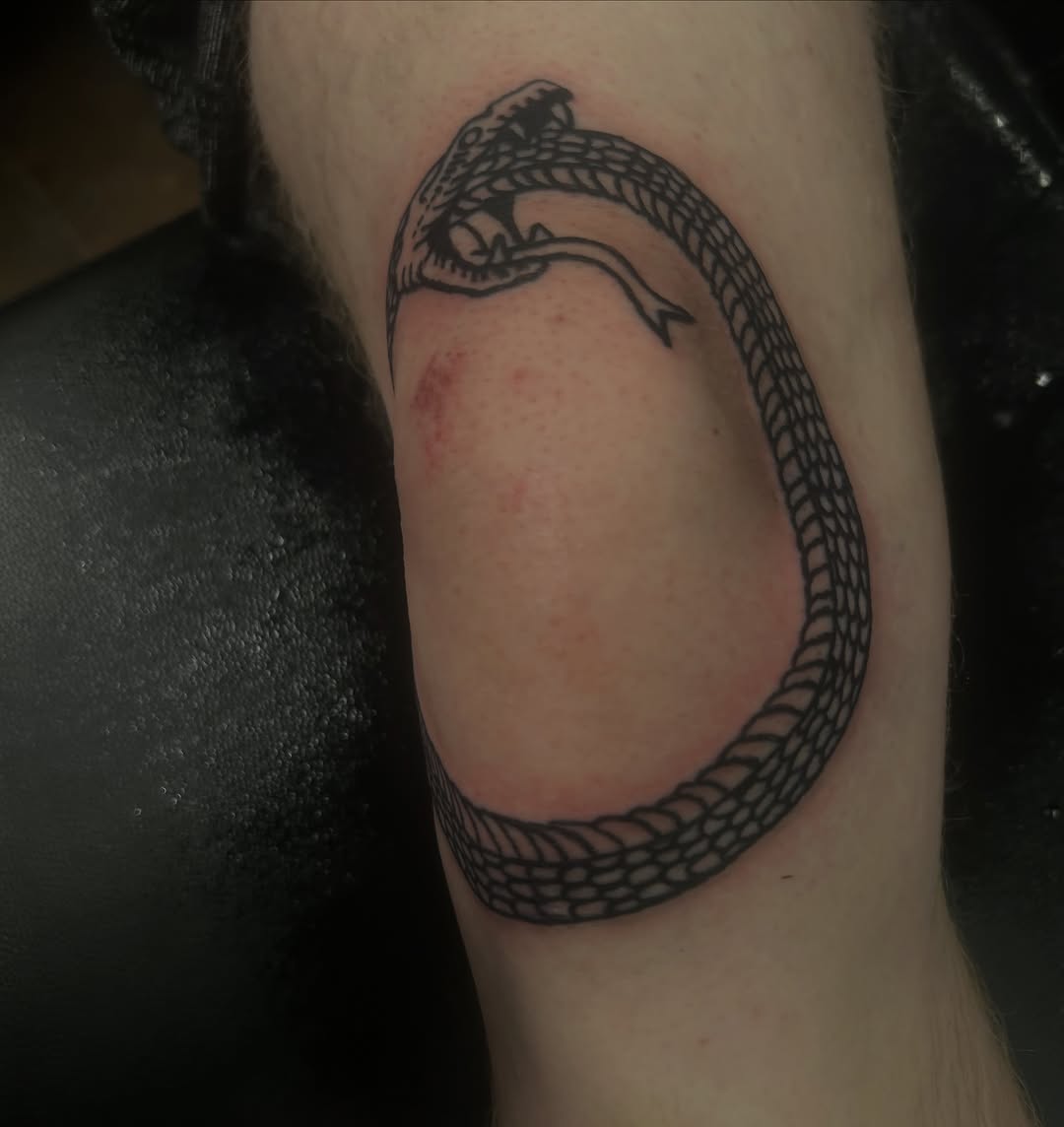 Tattoo by @c.y_tattoos — blackwork
