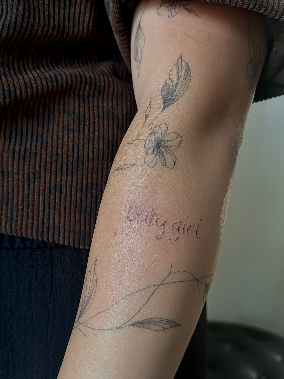Tattoo by @hosannatattoo — fine_line, lettering_script