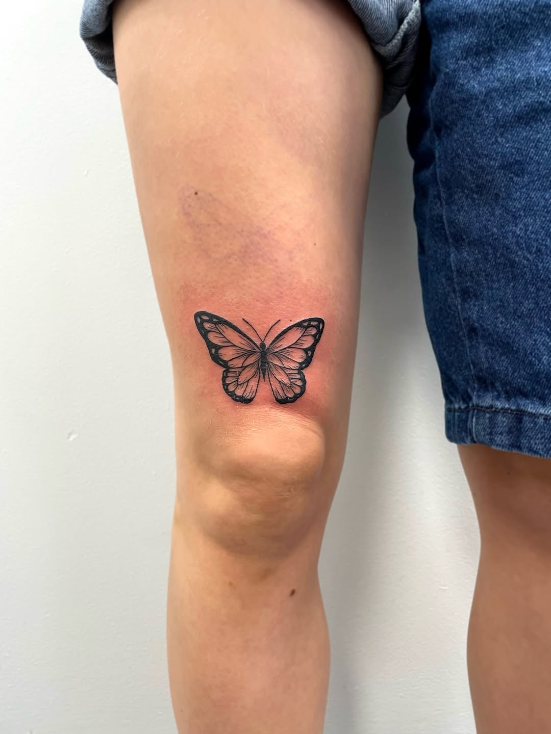 Tattoo by @stephtattoos13 — fine_line