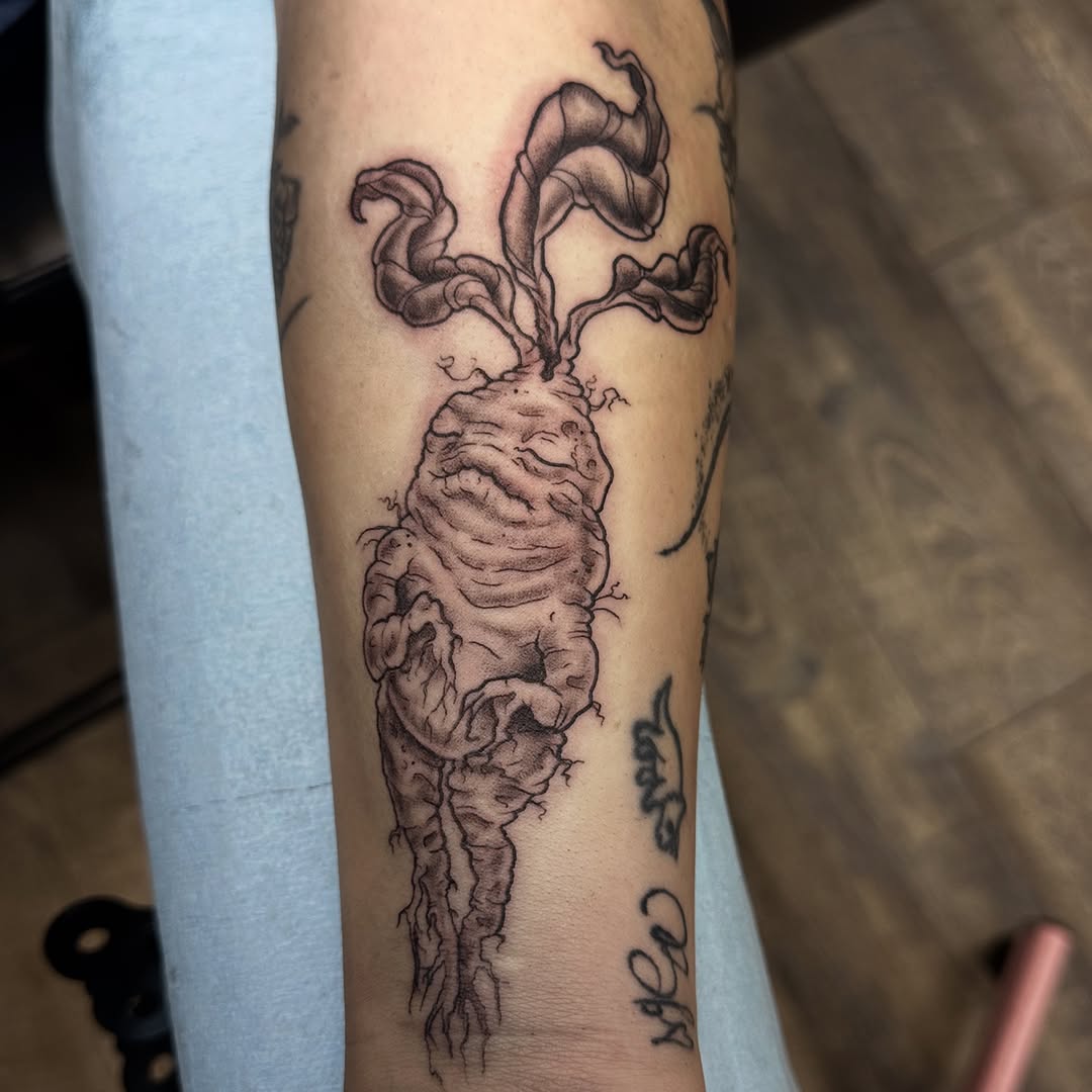 Tattoo by @kikis.inks — realism, black_and_grey