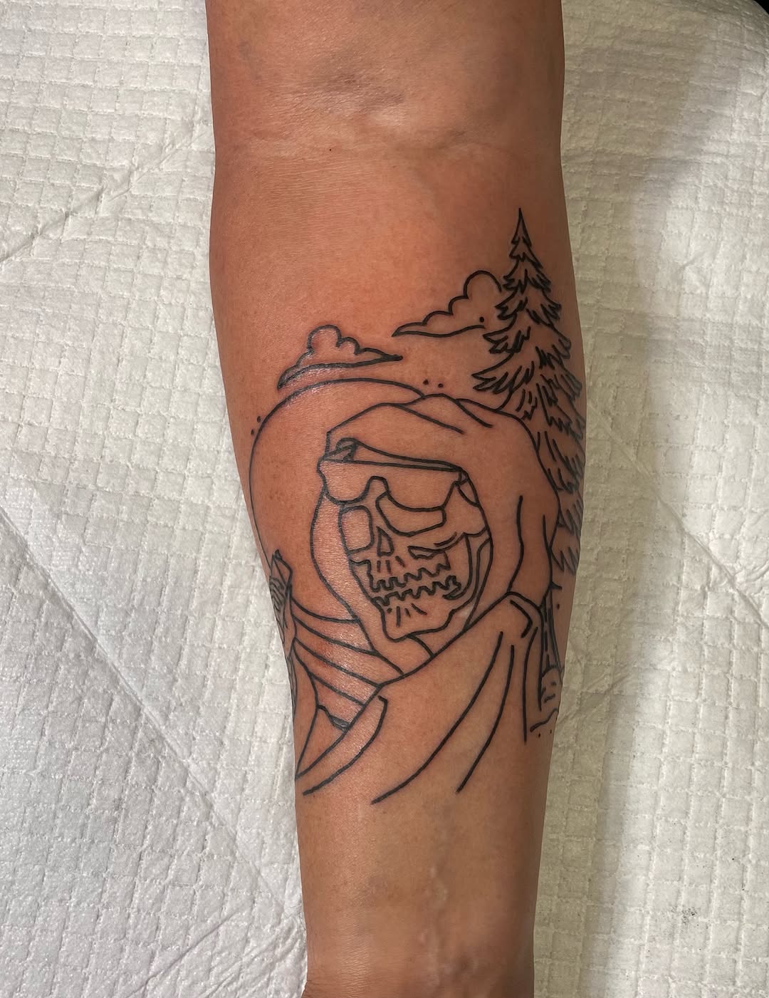 Tattoo by @crabbystabztattoos — american_traditional