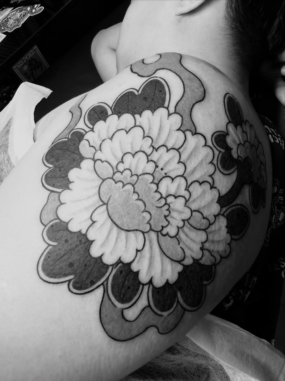 Tattoo by @tattoo.kin — japanese_irezumi, black_and_grey