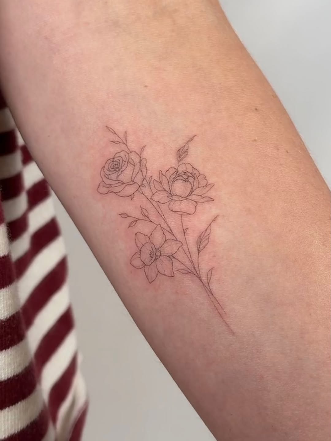Tattoo by @meutattoo — fine_line