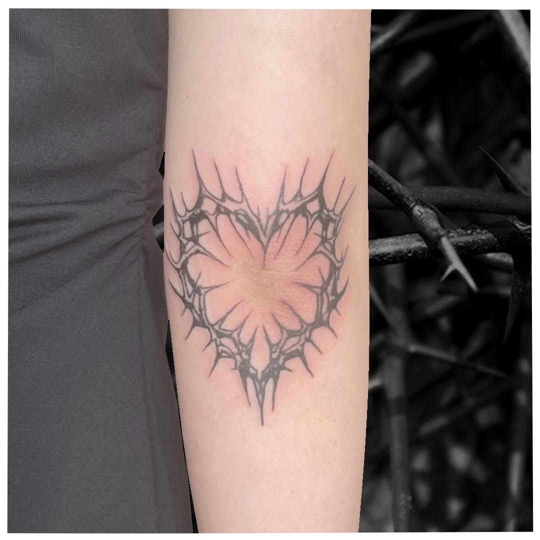 Tattoo by @cxt.ink — blackwork, fine_line