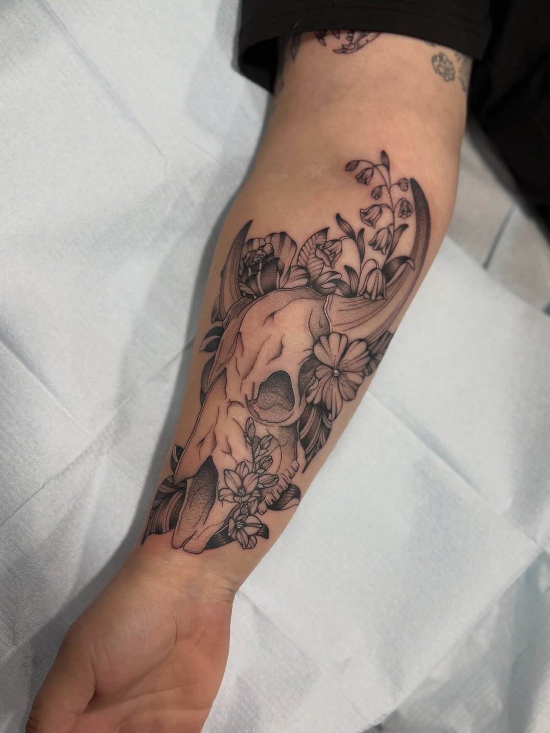 Tattoo by @lilindigotattoo — black_and_grey, realism