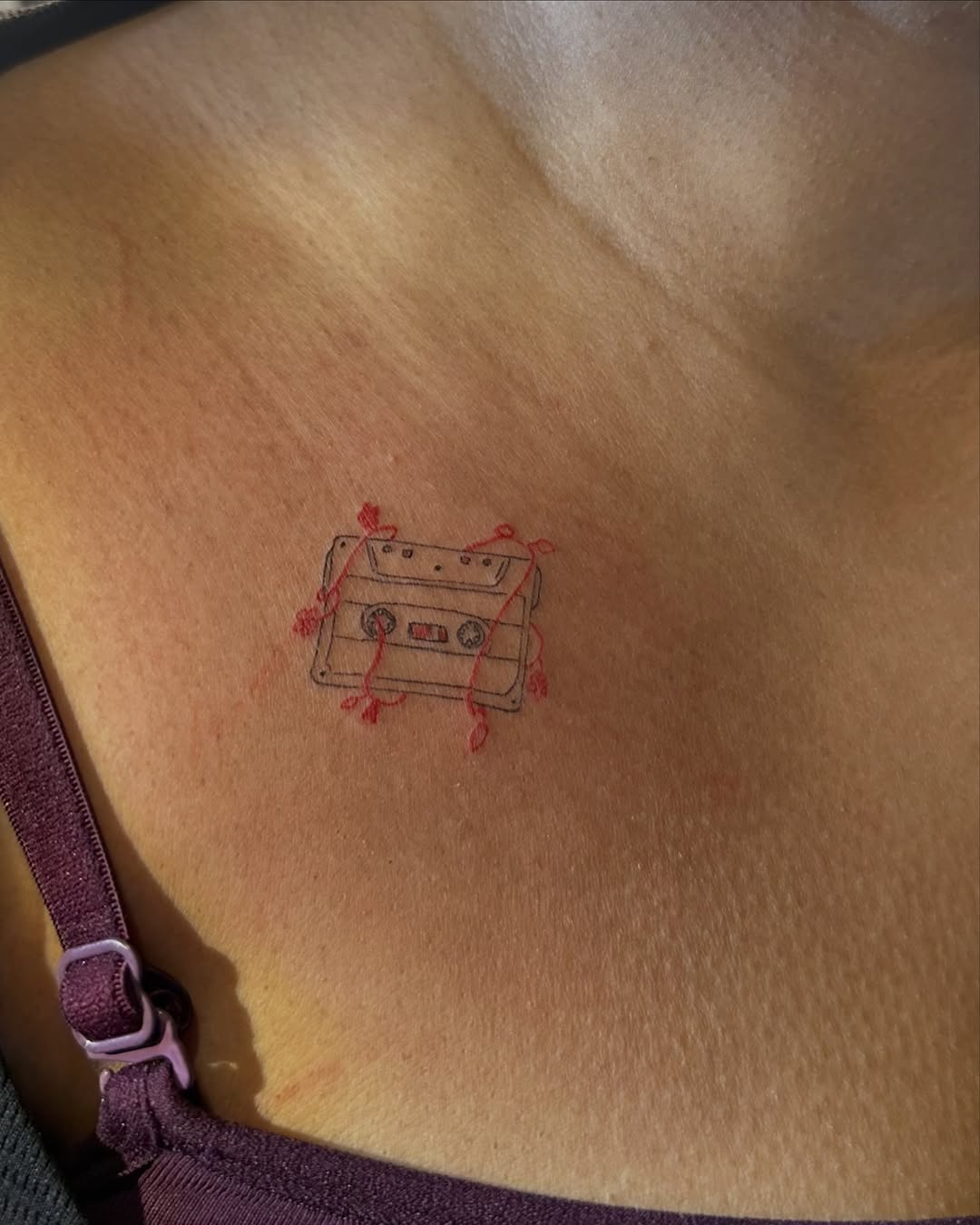 Tattoo by @peter_pen_tt — fine_line