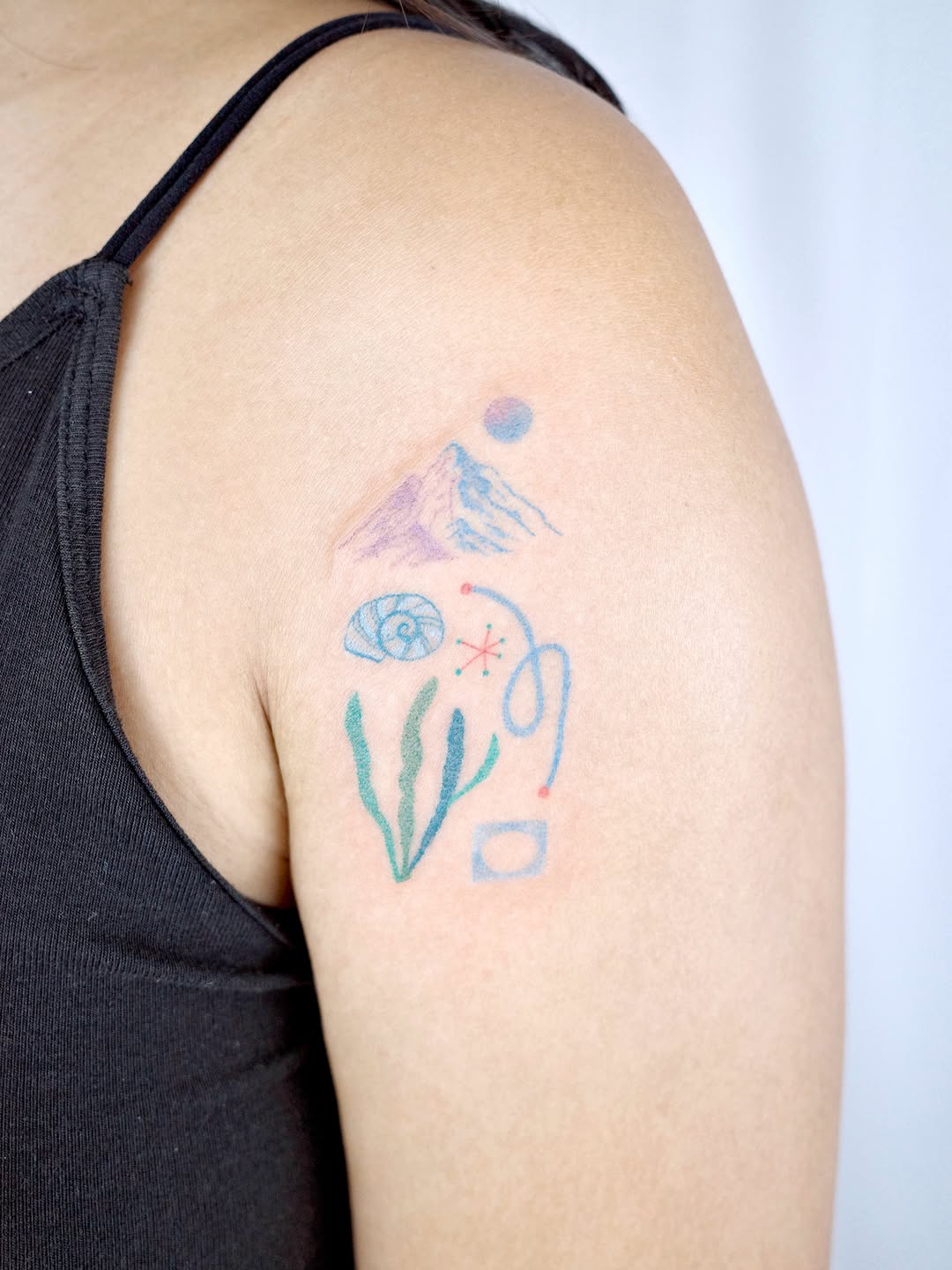 Tattoo by @soonmoon.tattoo — fine_line, minimalist