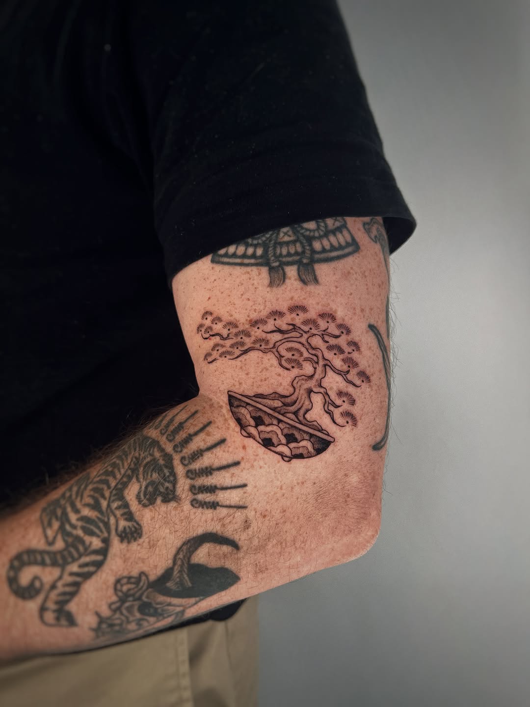 Tattoo by @rebecca_febo — japanese_irezumi, black_and_grey