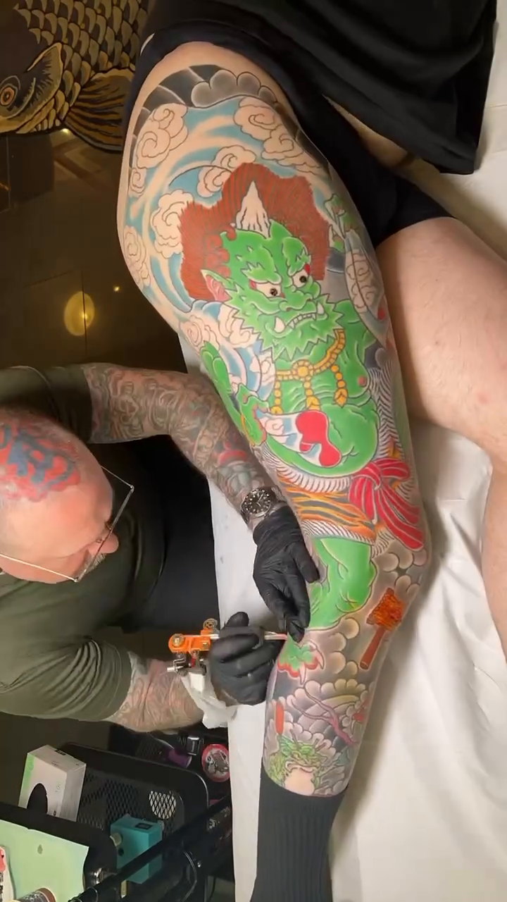 Tattoo by @sylvaintattoo โ japanese_irezumi