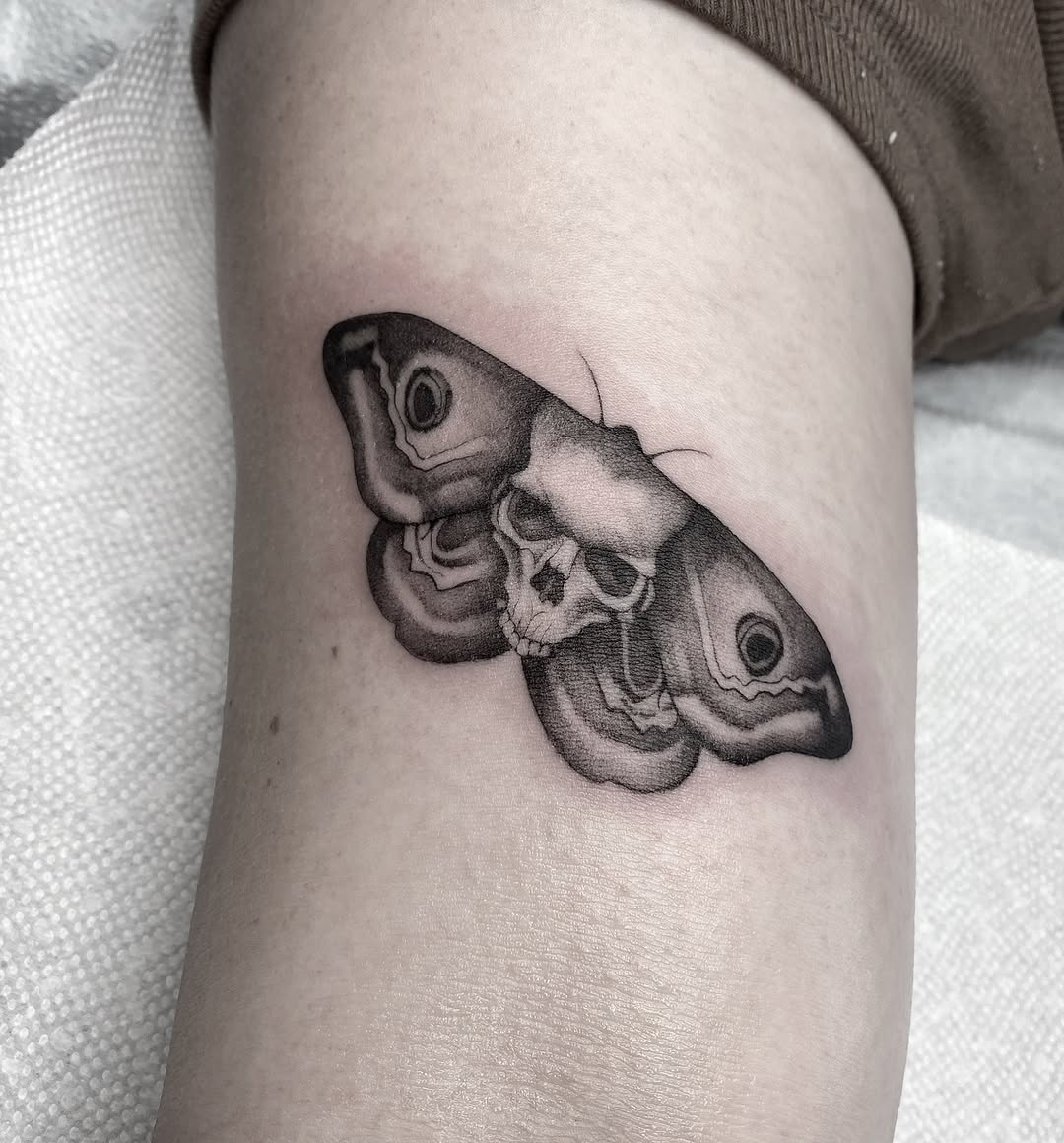 Tattoo by @jayinkytattz โ realism, black_and_grey