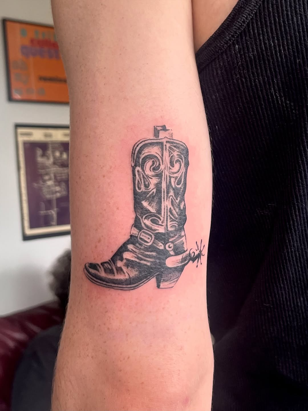 Tattoo by @rat_tattooille — black_and_grey, realism