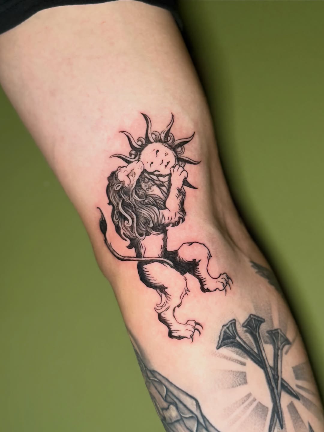 Tattoo by @sumsumtattoos โ black_and_grey, illustrative