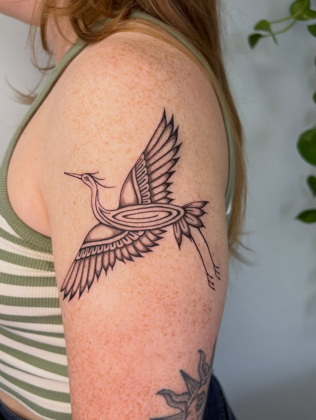 Tattoo by @en.terra — dotwork, fine_line