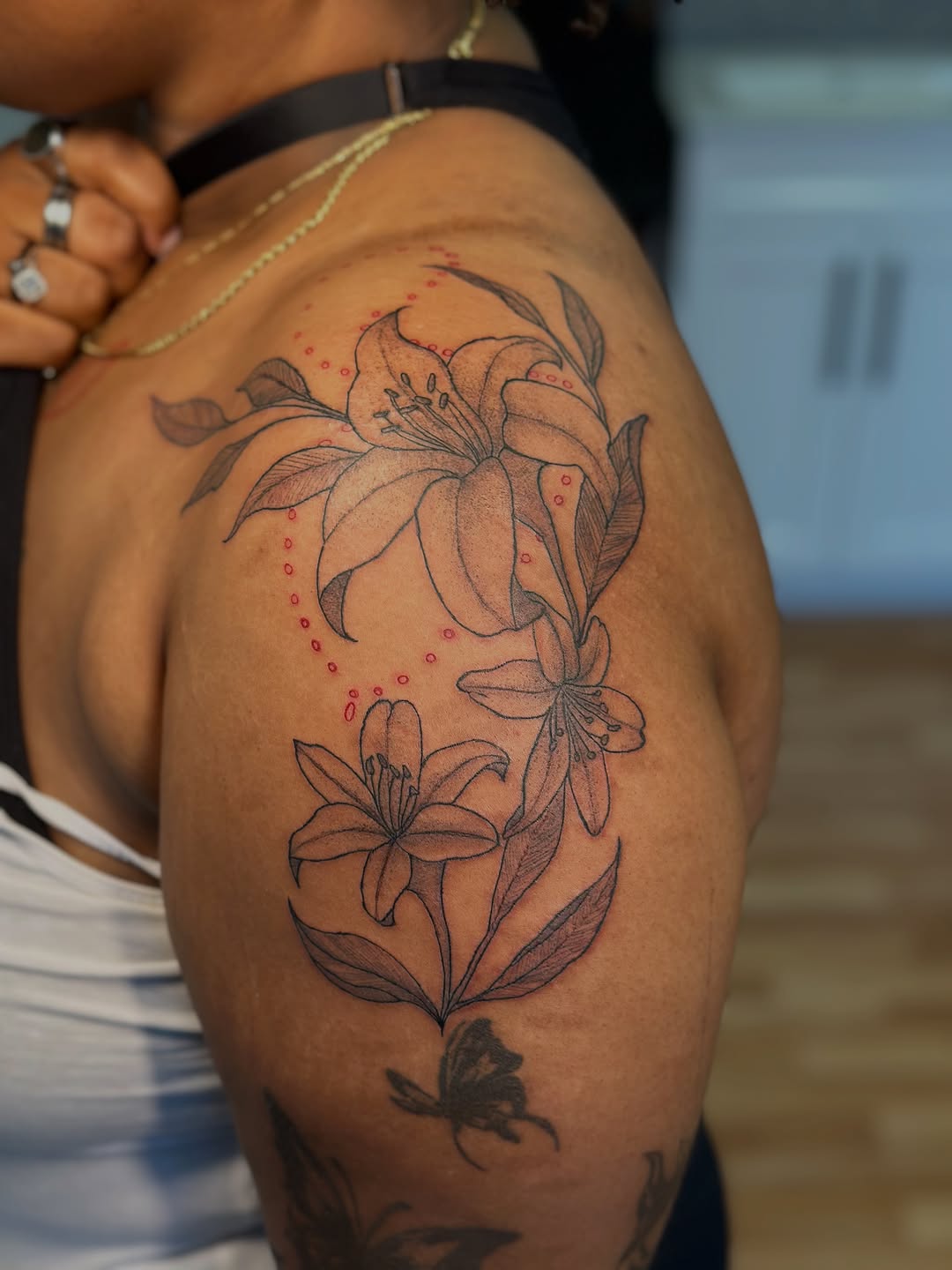 Tattoo by @alchemillia.tattoos — fine_line, black_and_grey