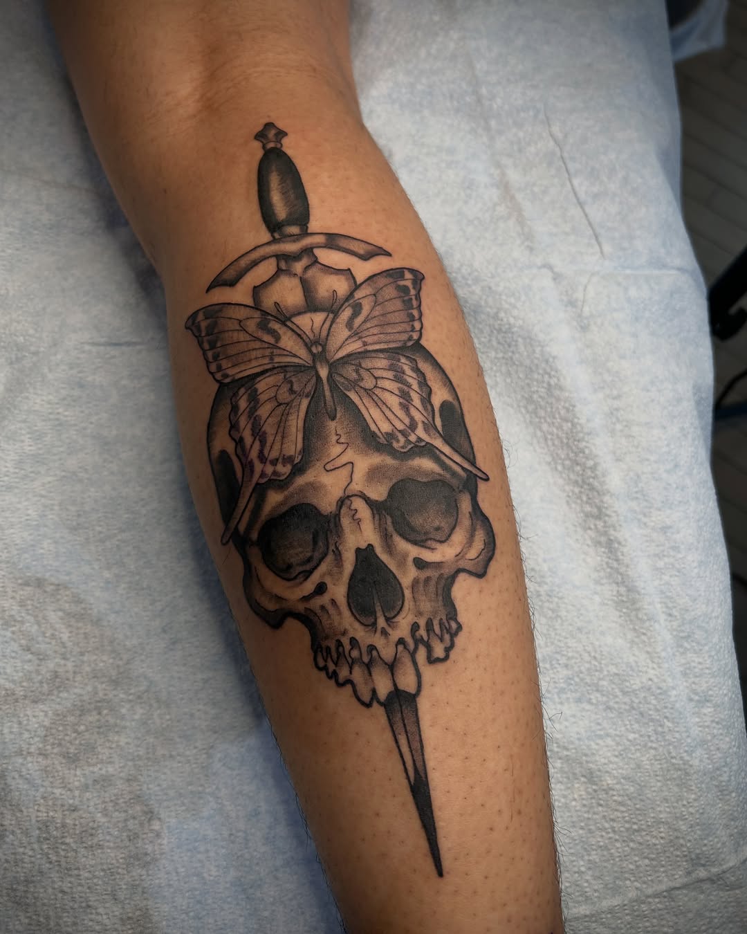 Tattoo by @karlb_tattoo โ realism, black_and_grey