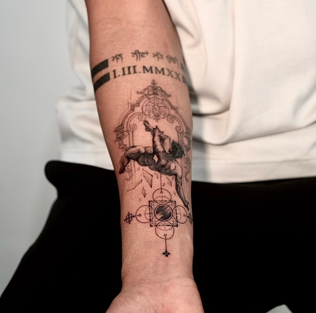 Tattoo by @ji.min.tt — realism, geometric