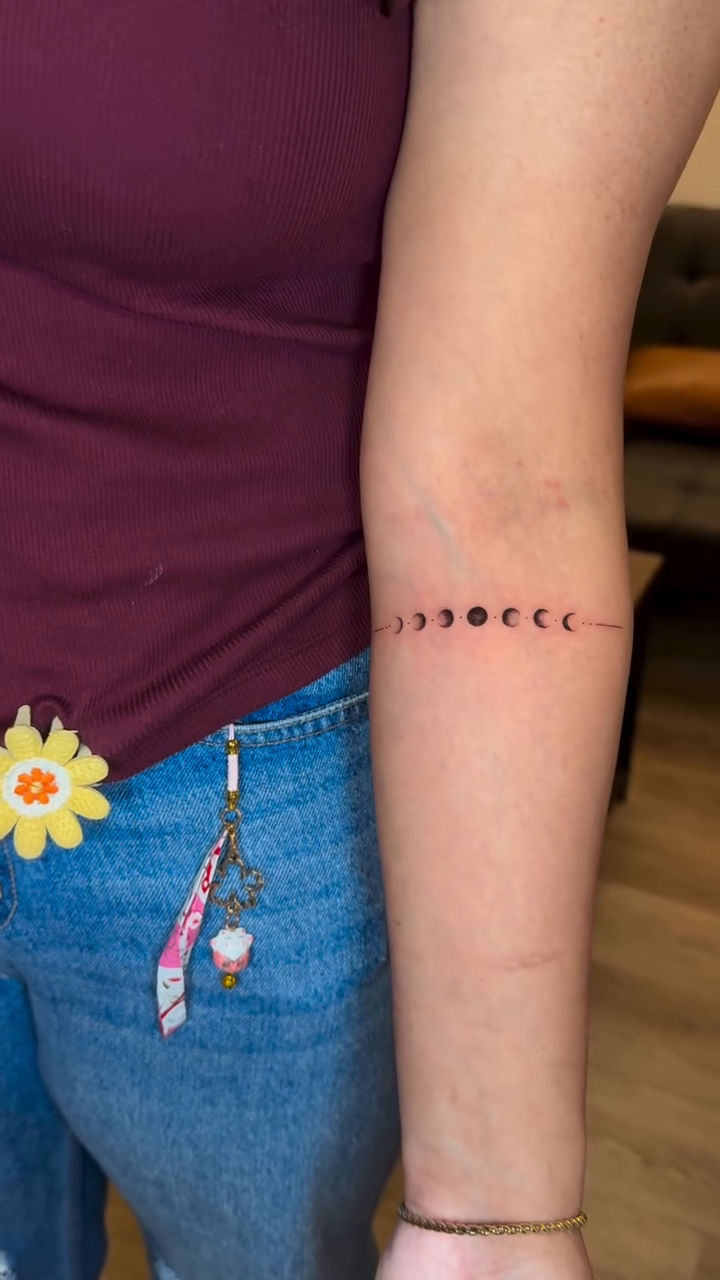 Tattoo by @silverlotus.studio — fine_line