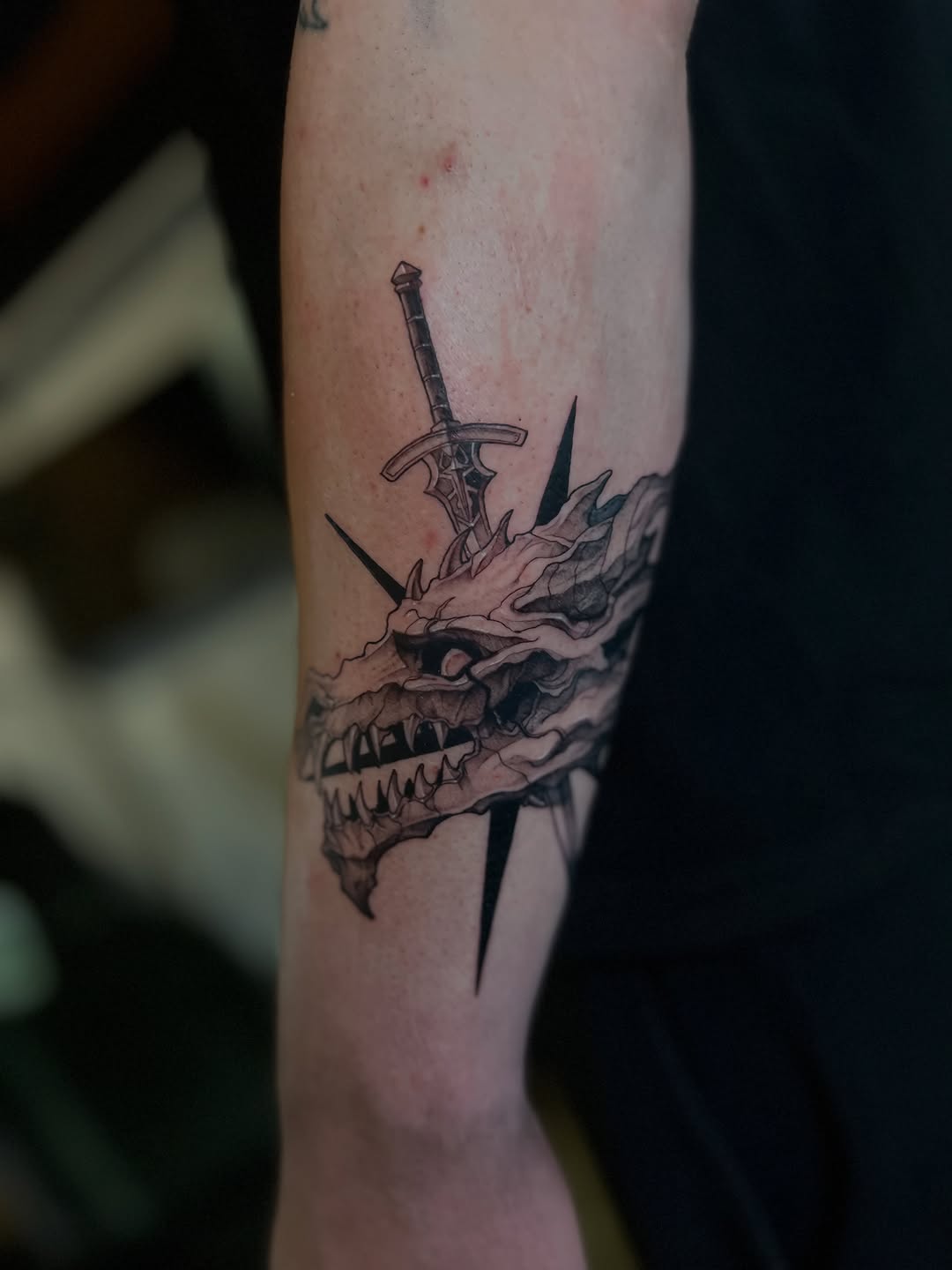 Tattoo by @makoto.tattooarts — black_and_grey, realism
