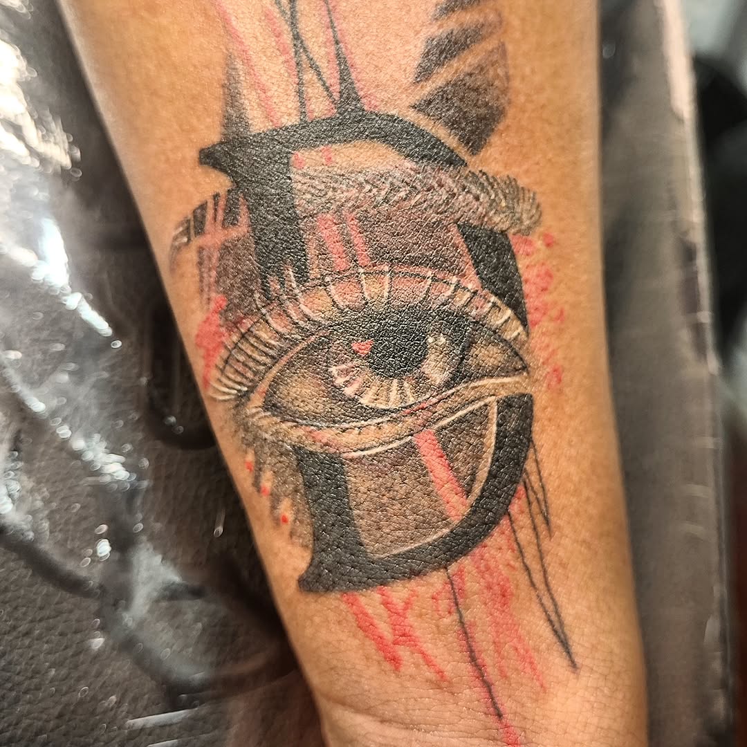 Tattoo by @tintafinart — blackwork, trash_polka