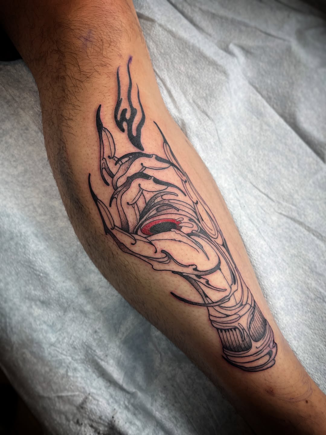 Tattoo by @fraserwright — black_and_grey, illustrative