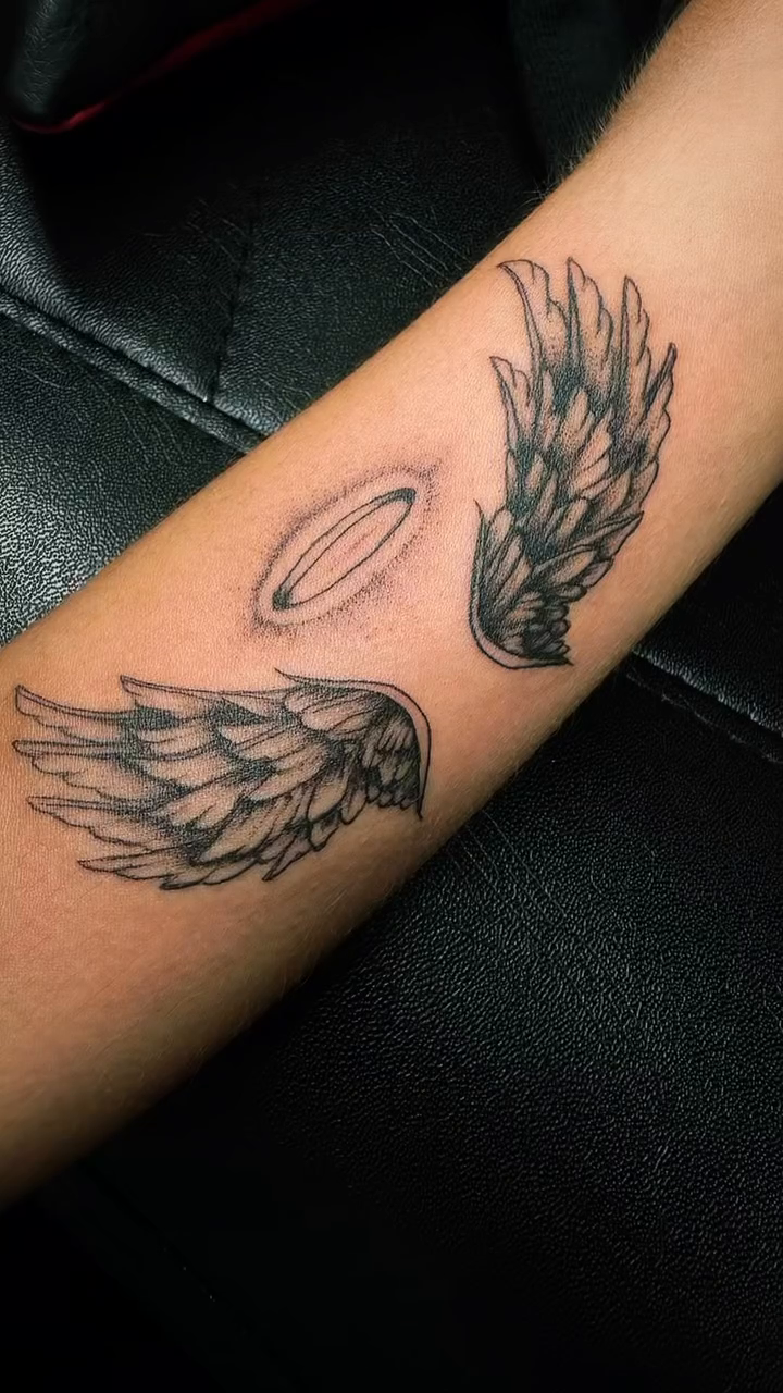 Tattoo by @colinmohamed โ fine_line, black_and_grey