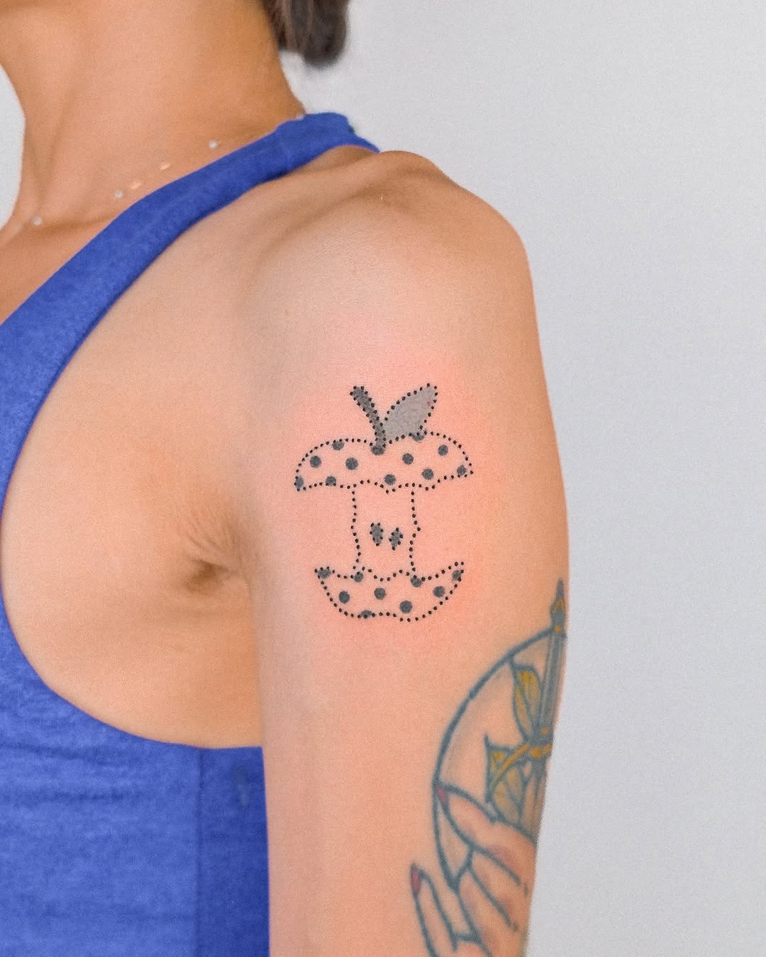 Tattoo by @katzepoke — dotwork, minimalist