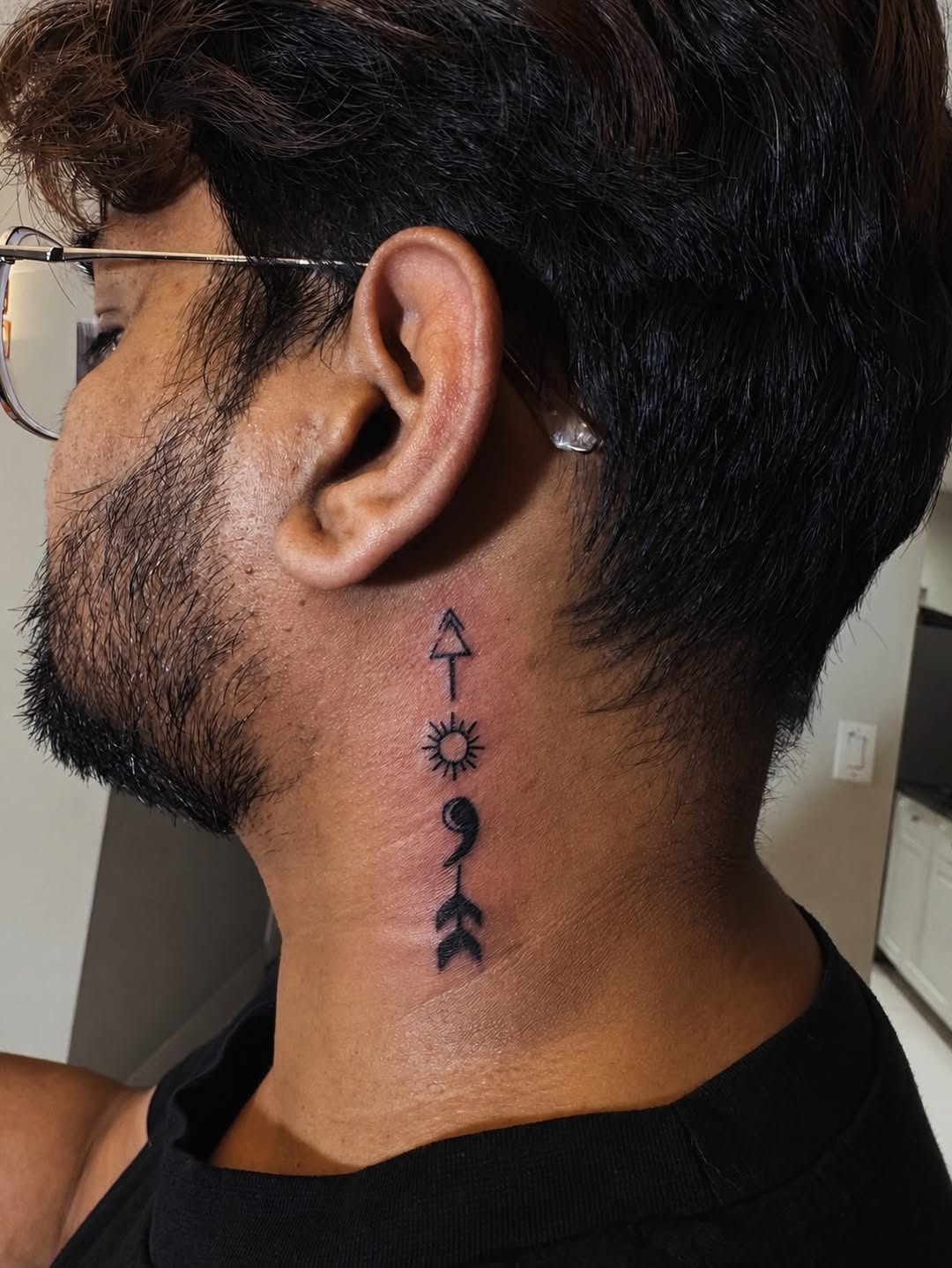 Tattoo by @engraveinks β fine_line, minimalist