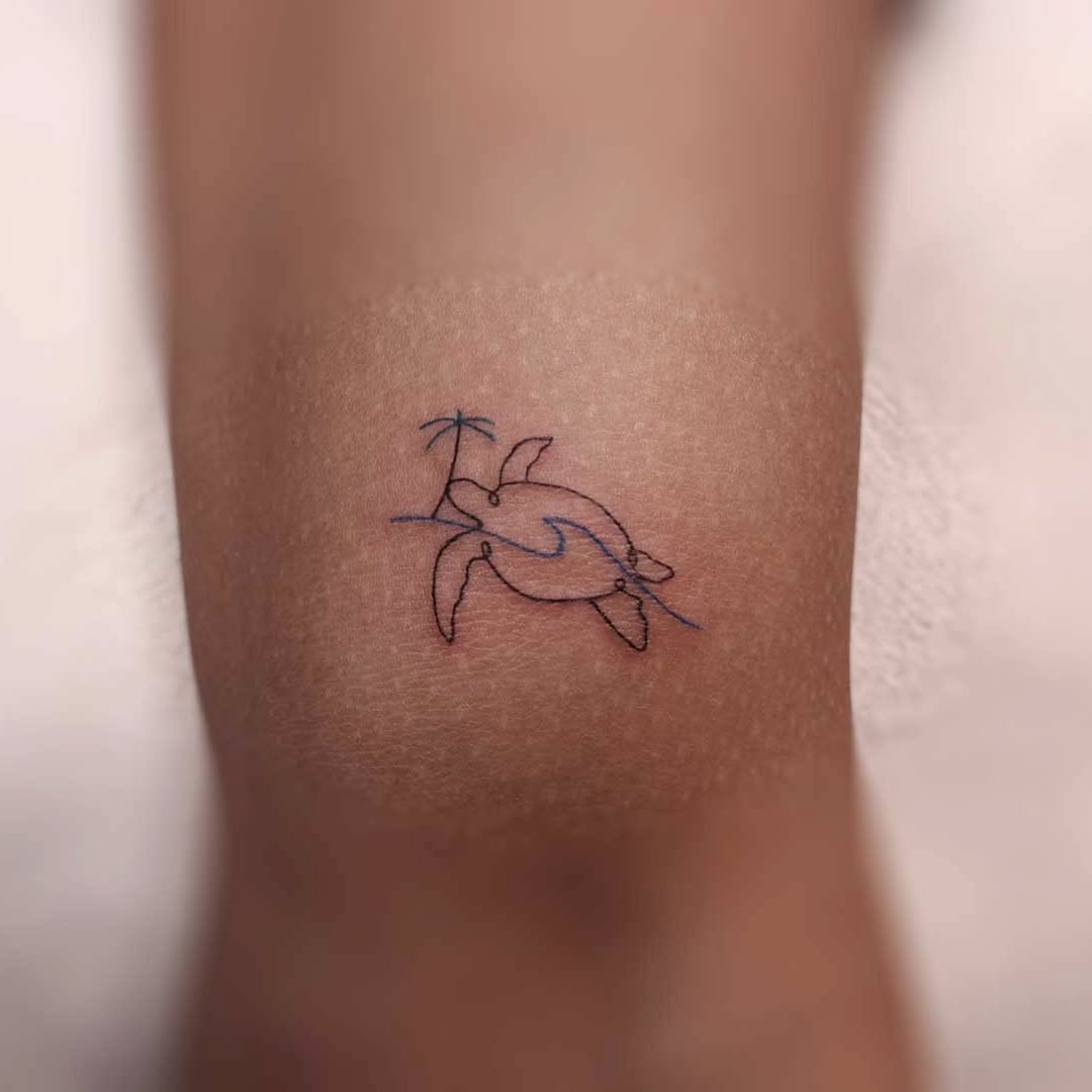 Tattoo by @gorae_tattoo — fine_line, minimalist