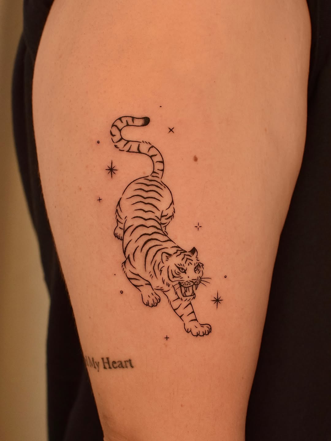 Tattoo by @tattooer_jina — fine_line
