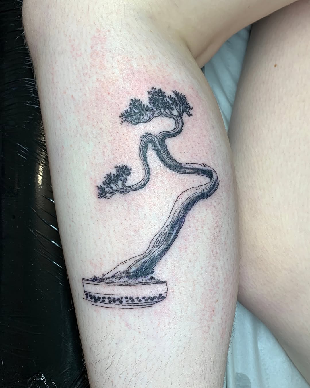 Tattoo by @lamhamilton β black_and_grey, illustrative