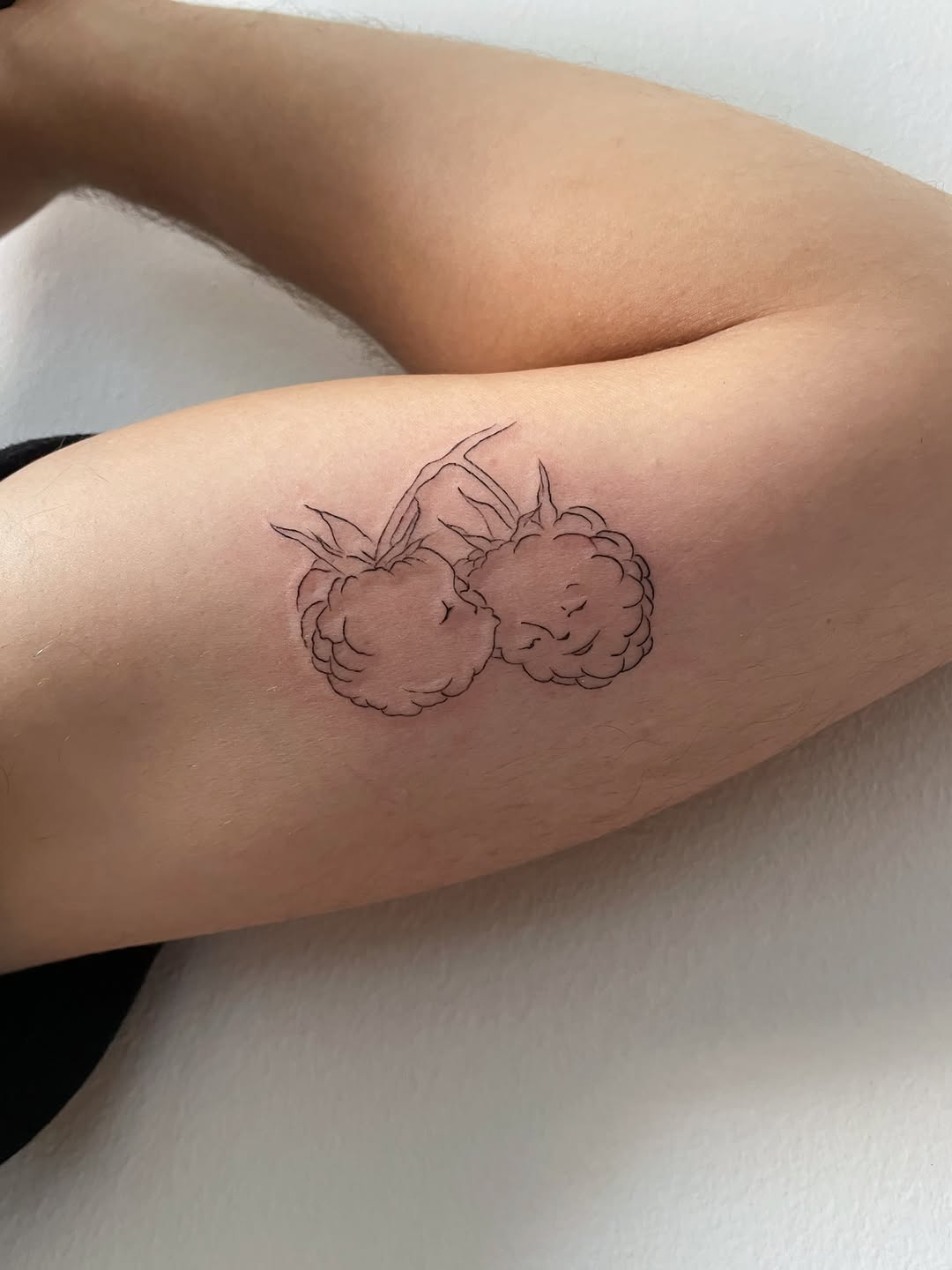 Tattoo by @jasv.tattoo — fine_line