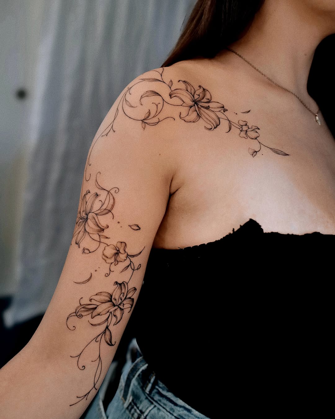 Tattoo by @yeowool_tattooer — fine_line, illustrative