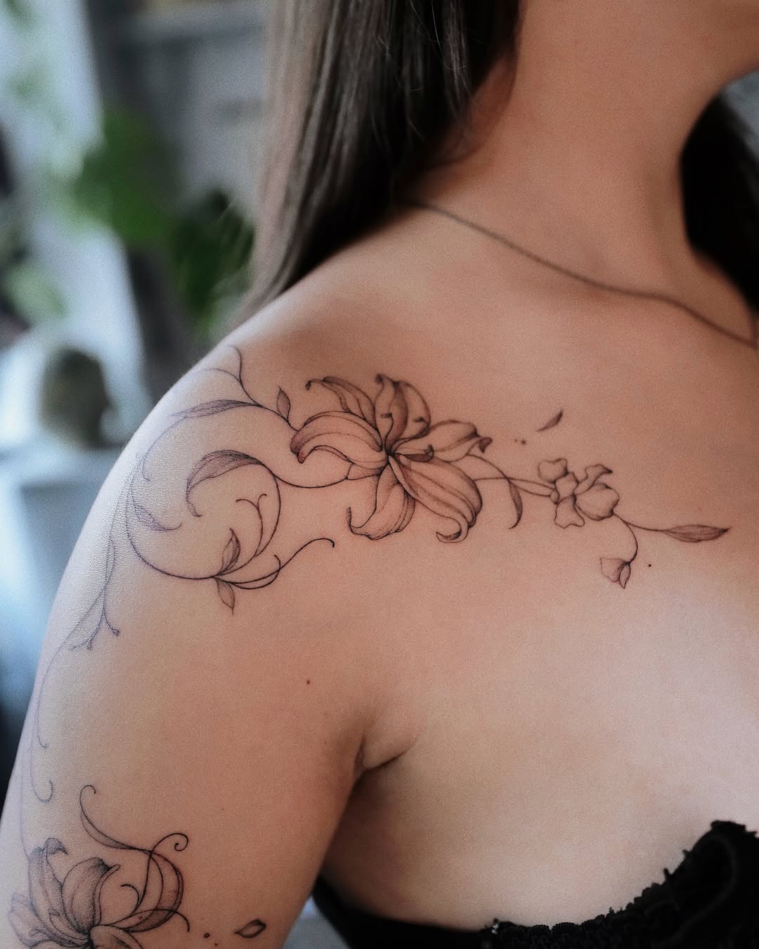 Tattoo by @yeowool_tattooer — fine_line, black_and_grey
