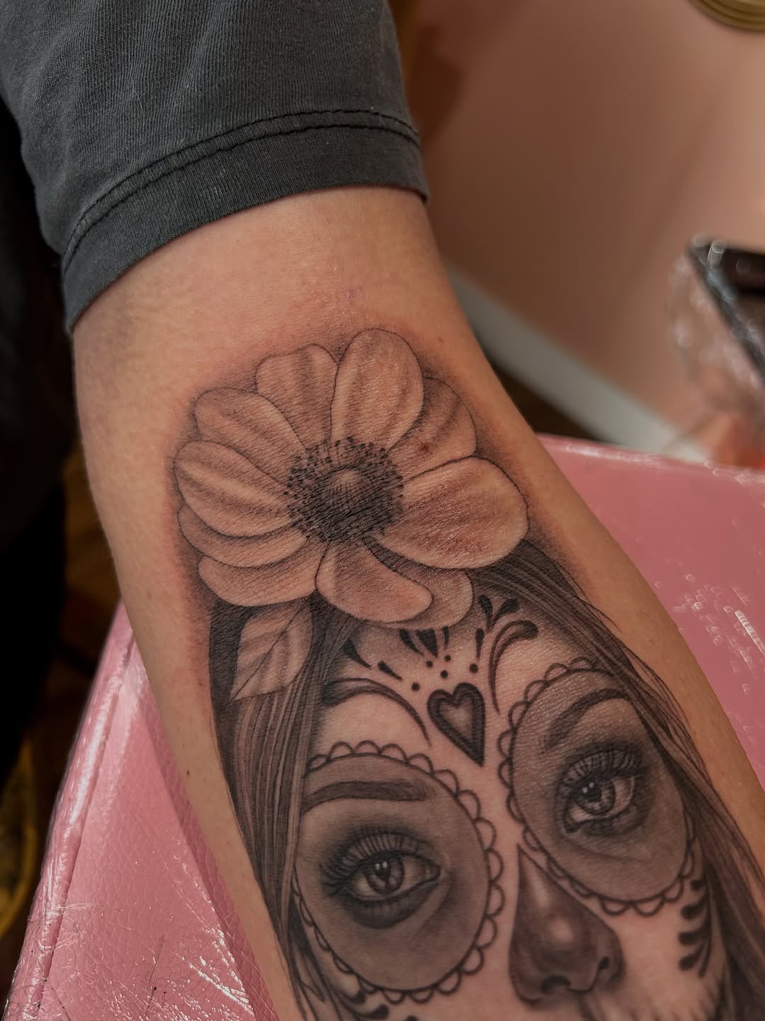 Tattoo by @khloztatz β black_and_grey, realism