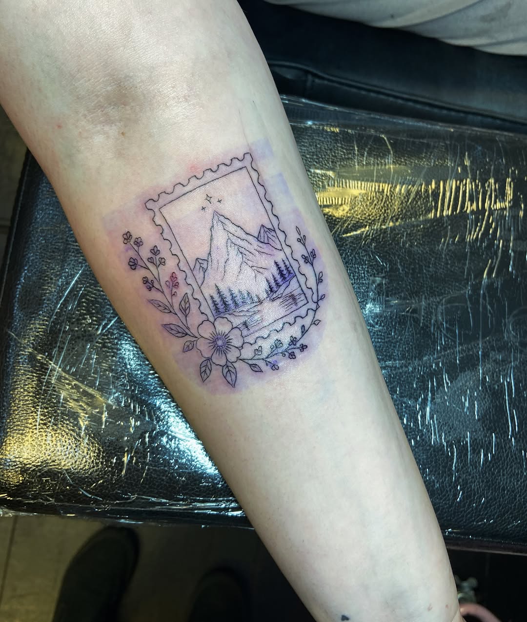 Tattoo by @tinyterrorink — fine_line, illustrative