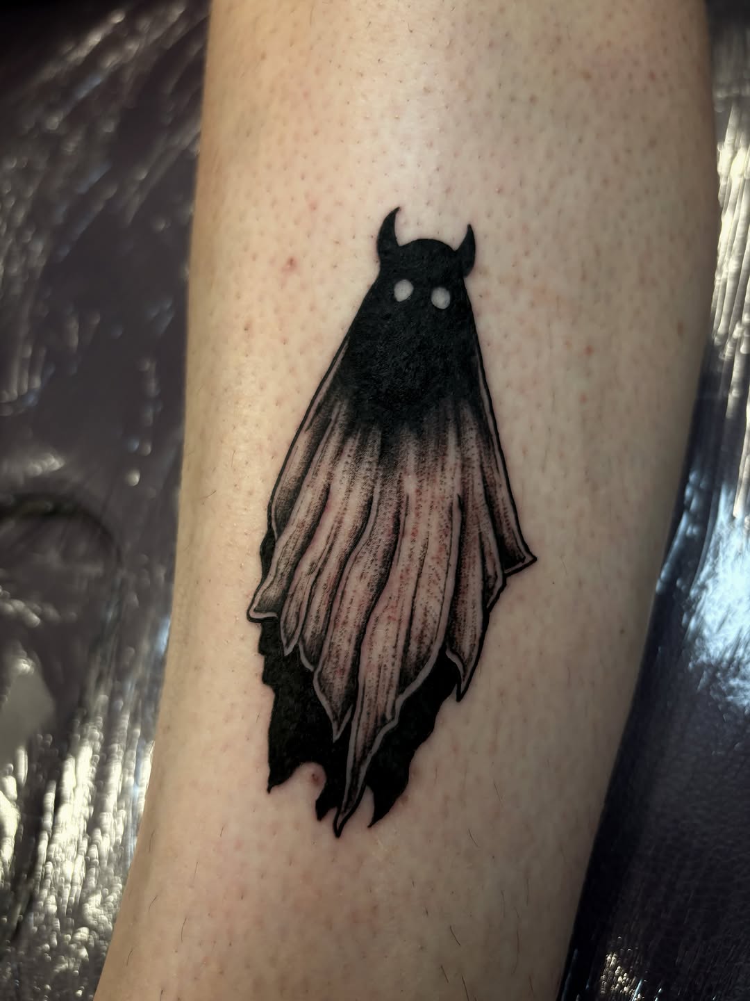 Tattoo by @scorchedbones_ โ black_and_grey, illustrative