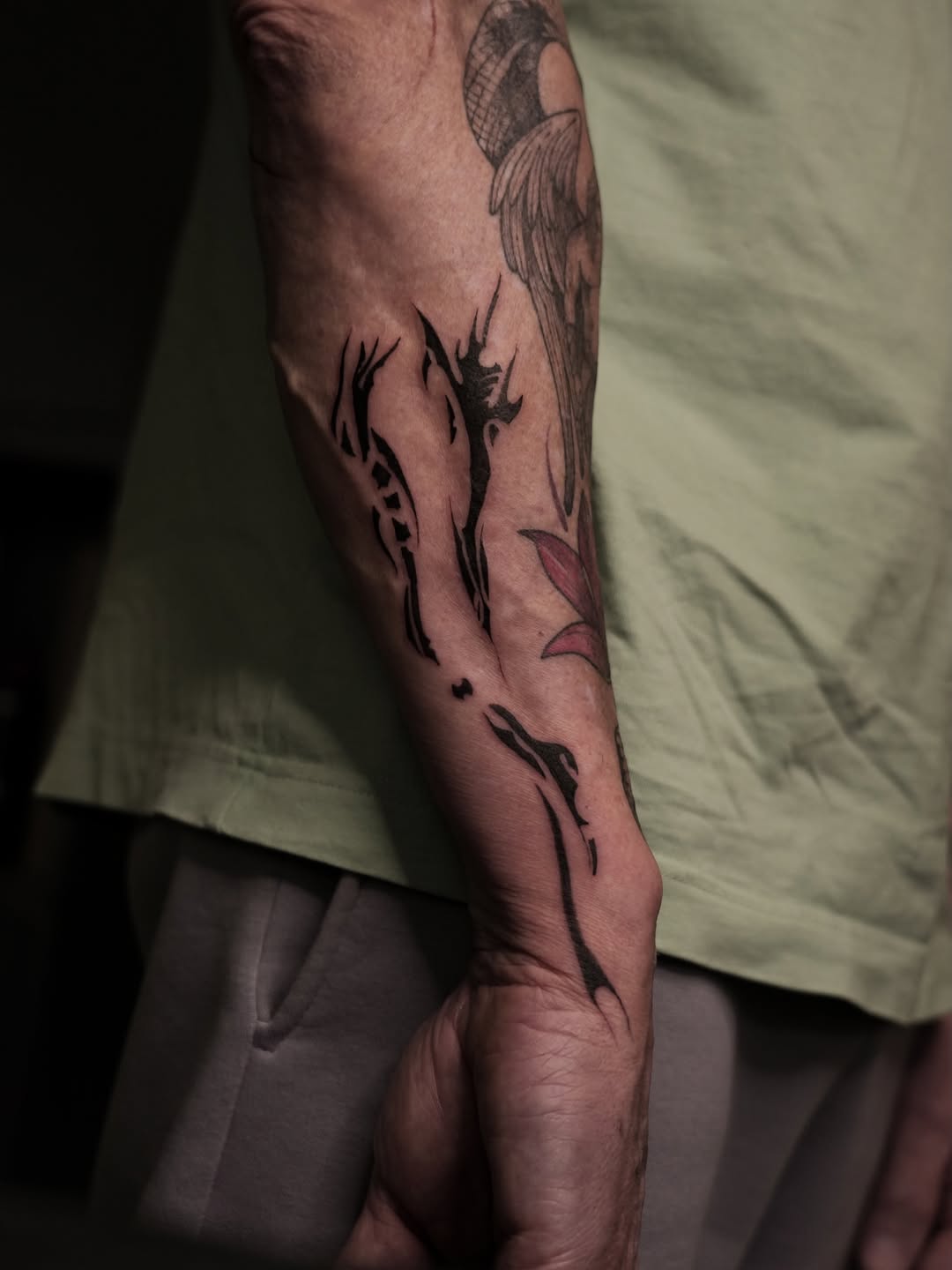 Tattoo by @tomtranchina โ blackwork