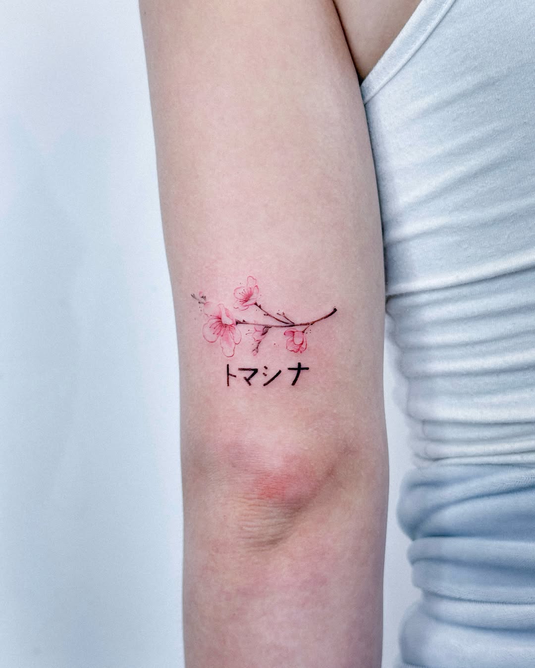 Tattoo by @hudiny_tattoo β fine_line, lettering_script