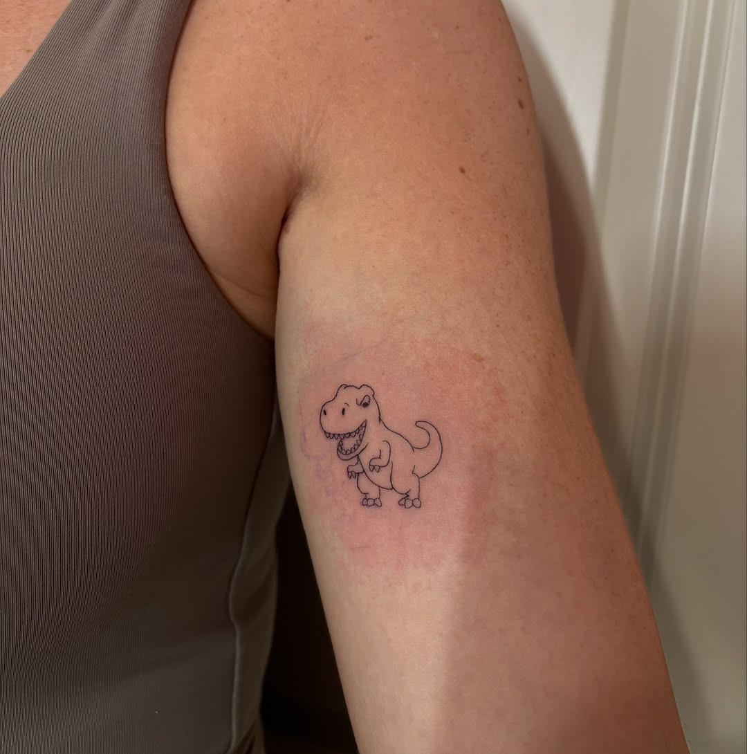 Tattoo by @brooklynn.ink — fine_line