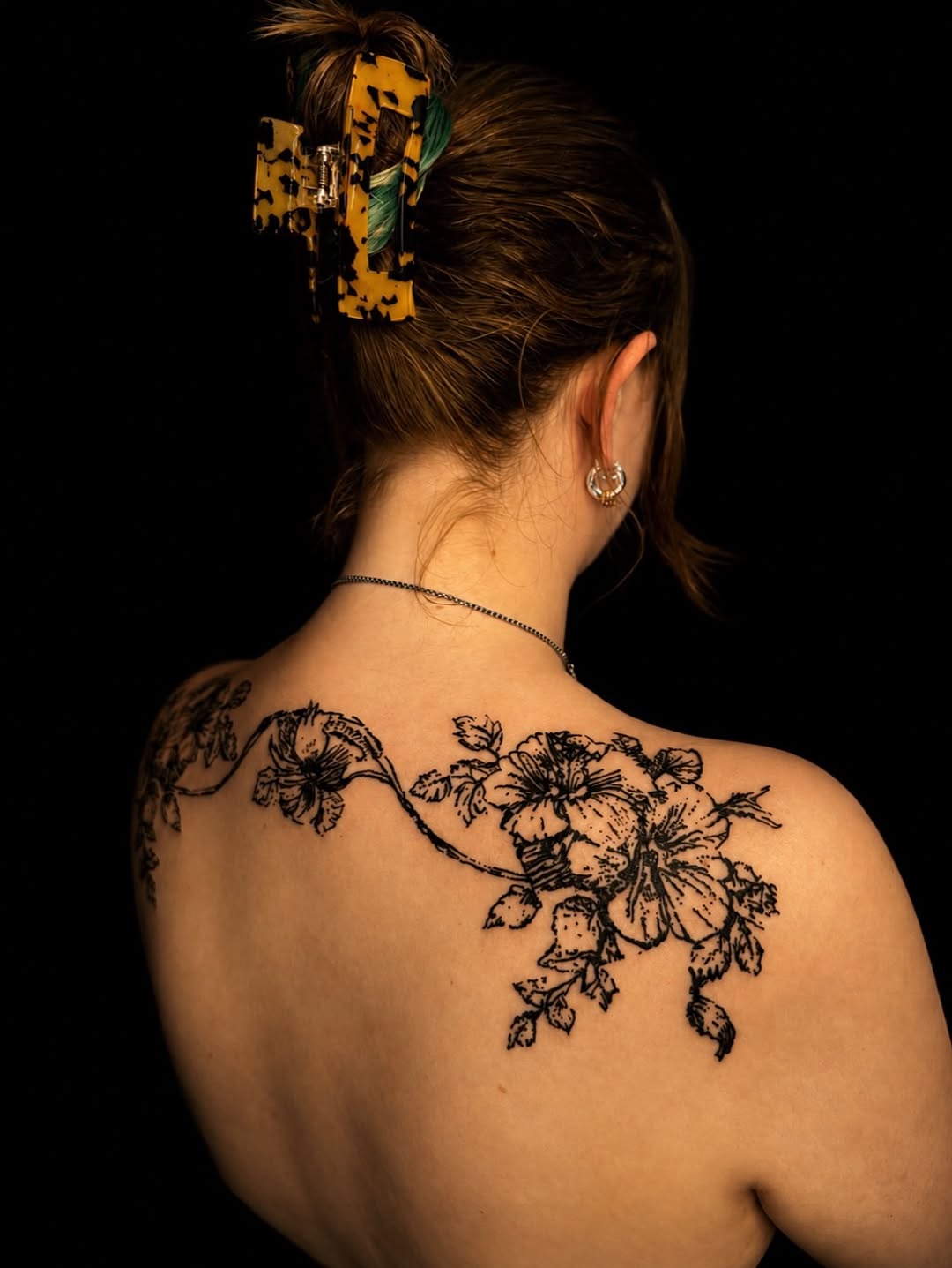 Tattoo by @matthew_makes_tattoos โ fine_line, illustrative