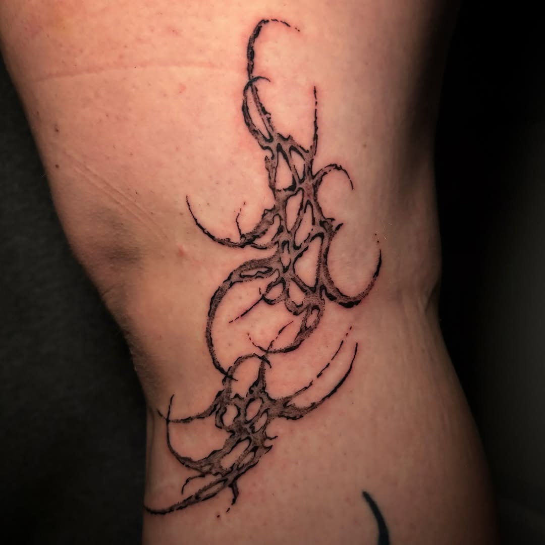 Tattoo by @fvcknart — tribal