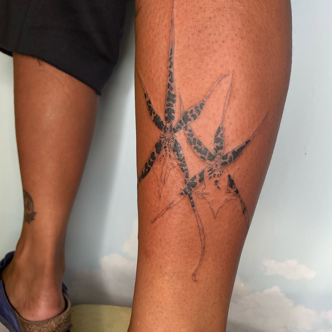 Tattoo by @mayagoo.tattoo β fine_line, black_and_grey