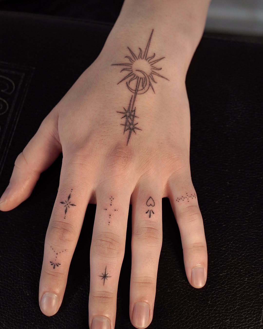 Tattoo by @elsietattoo — fine_line, minimalist