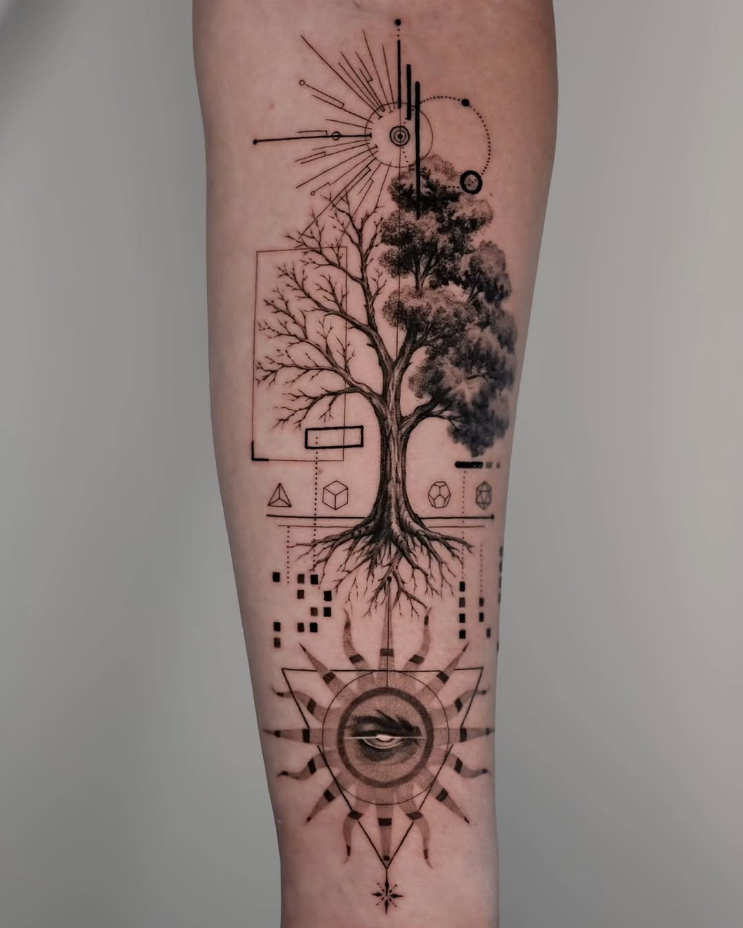 Tattoo by @ejintatt β geometric, black_and_grey