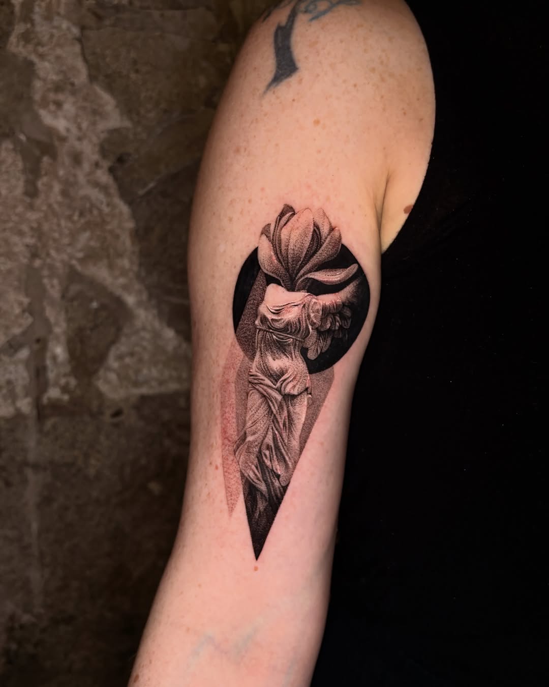 Tattoo by @wonniiink — black_and_grey, dotwork
