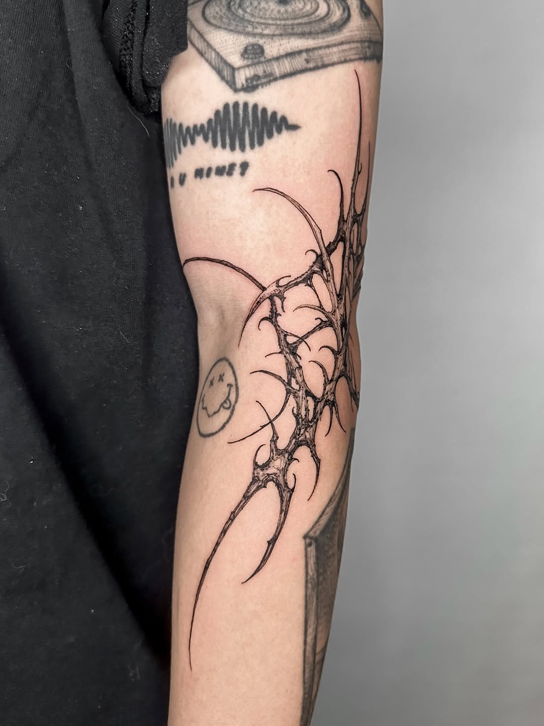 Tattoo by @338tattoo — blackwork, geometric