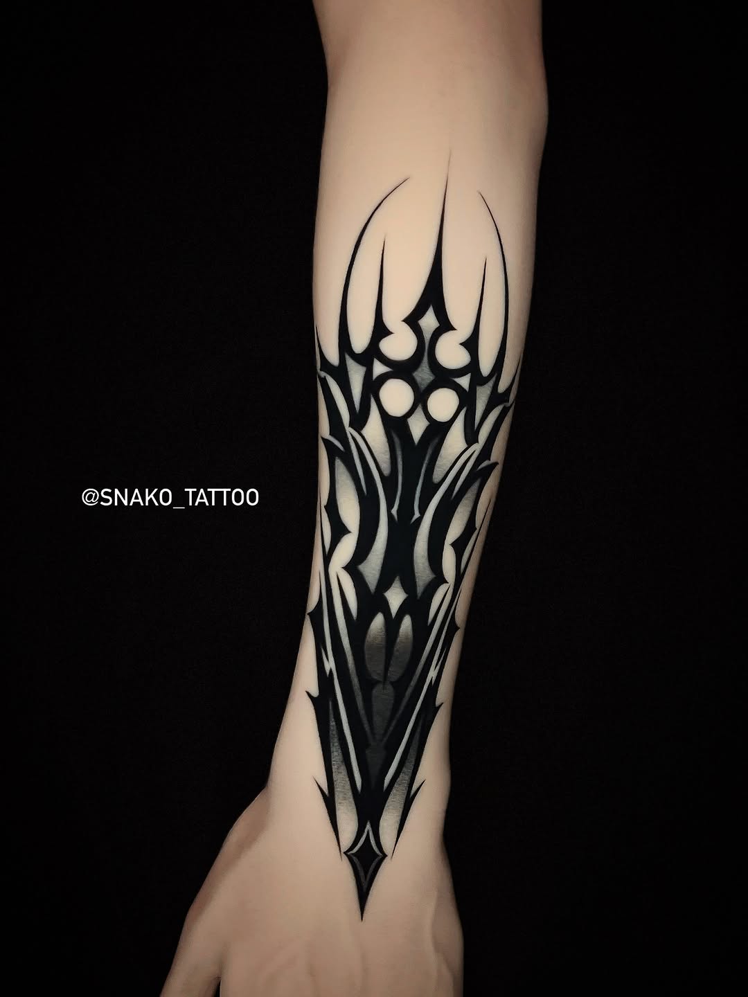 Tattoo by @snako_tattoo β blackwork, geometric