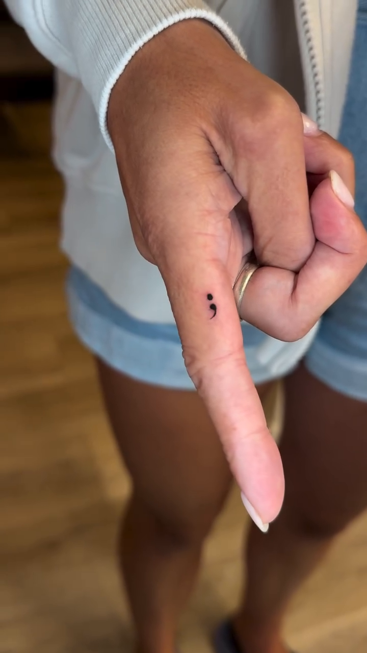 Tattoo by @silverlotus.studio — fine_line, minimalist