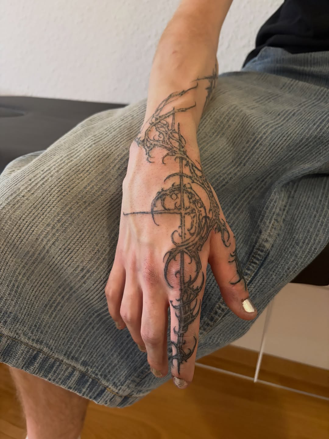 Tattoo by @hesperine.ttt — blackwork, geometric